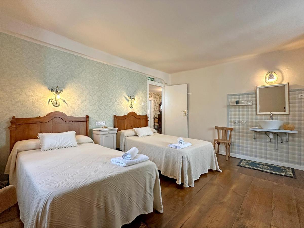 Etxeale Hotel Valcarlos Ngoại thất bức ảnh